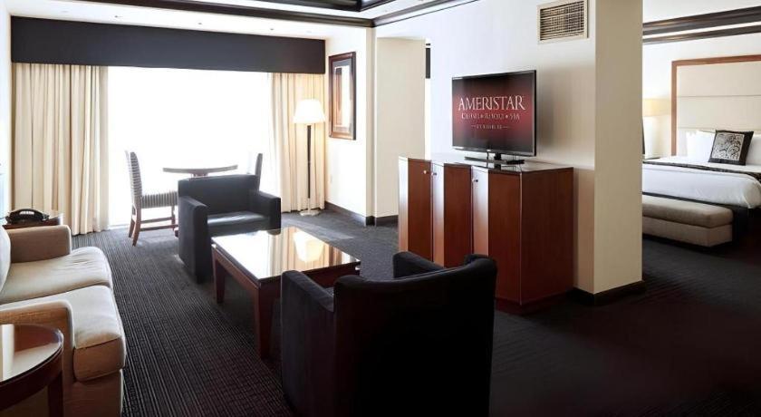Ameristar Casino Resort And Spa Saint Charles Buitenkant foto