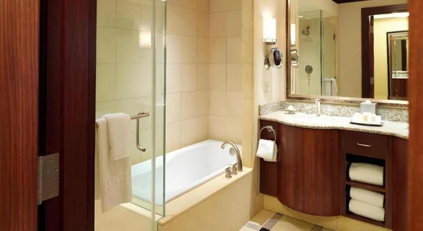 Ameristar Casino Resort And Spa Saint Charles Buitenkant foto